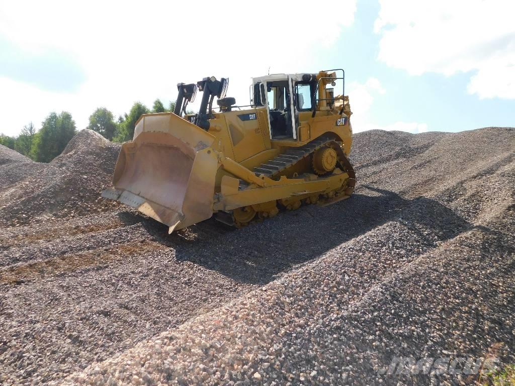 CAT D 8 T Buldozer sobre oruga