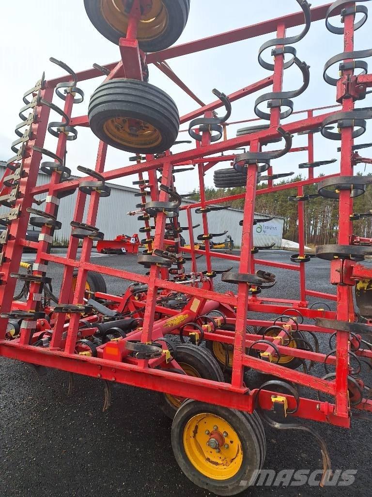 Väderstad NZE 700 Gradas