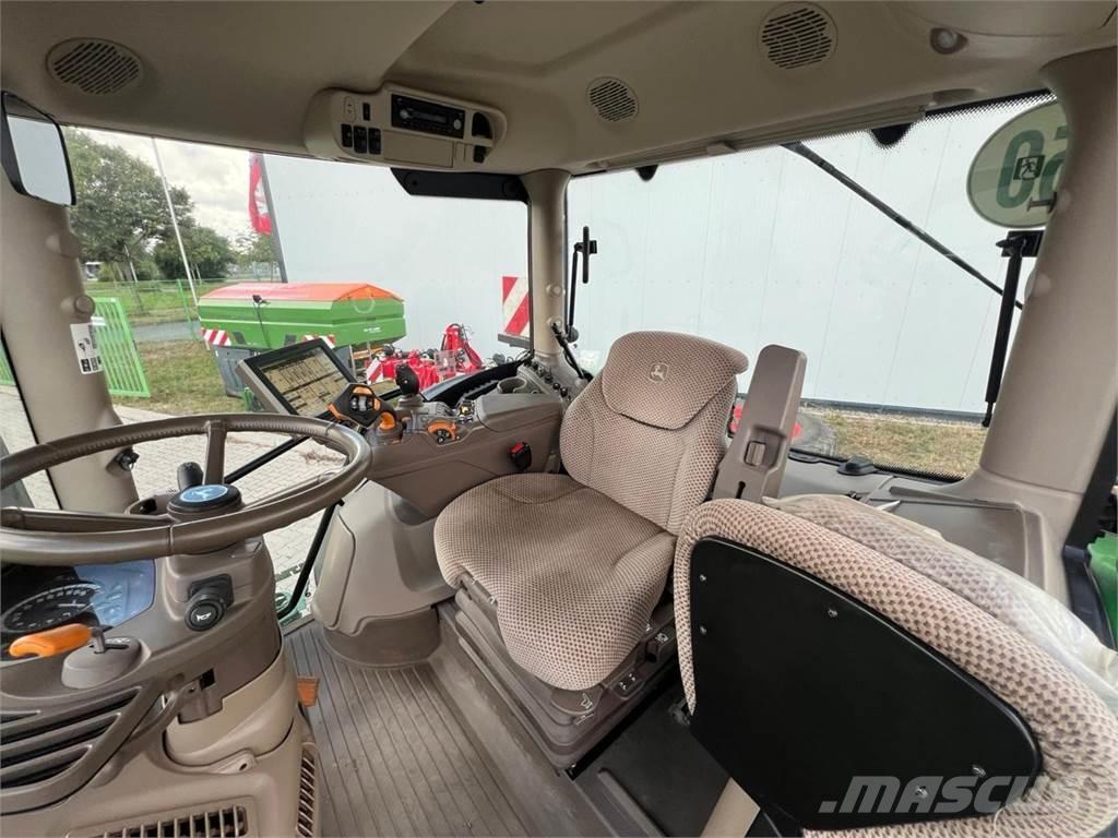 John Deere 6215 R Tractores