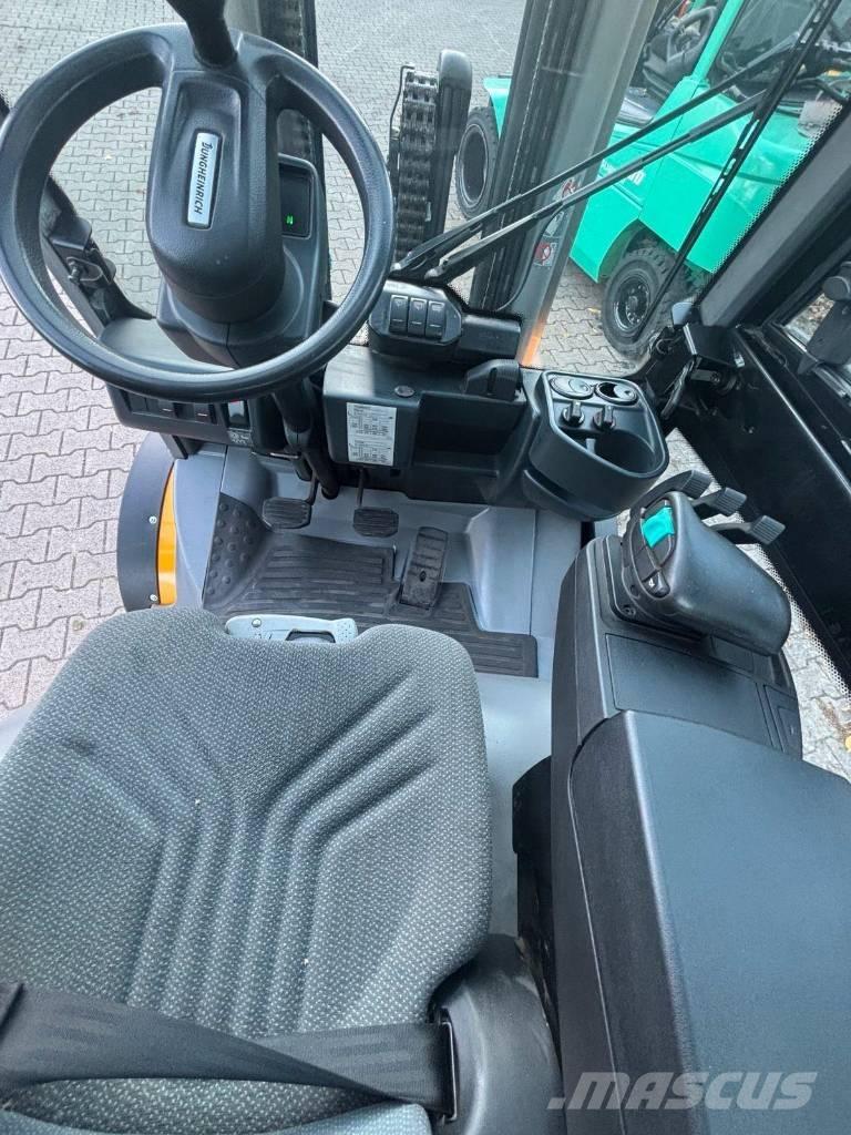 Jungheinrich TFG 435 Camiones LPG