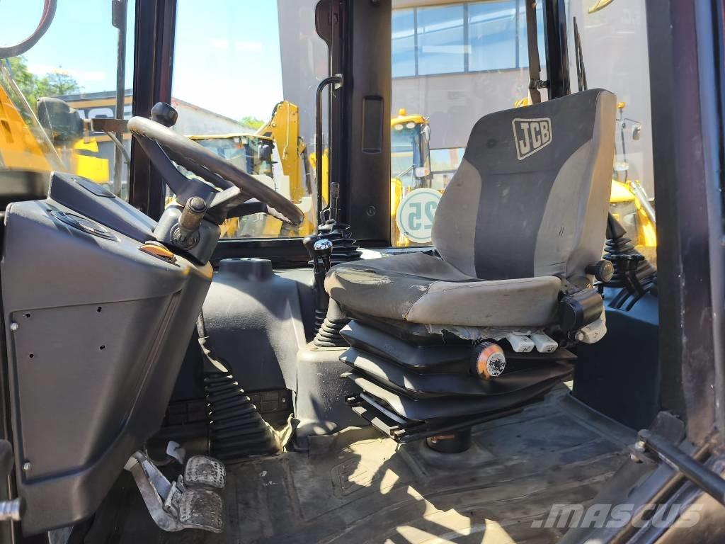 JCB 2 CX Retrocargadoras