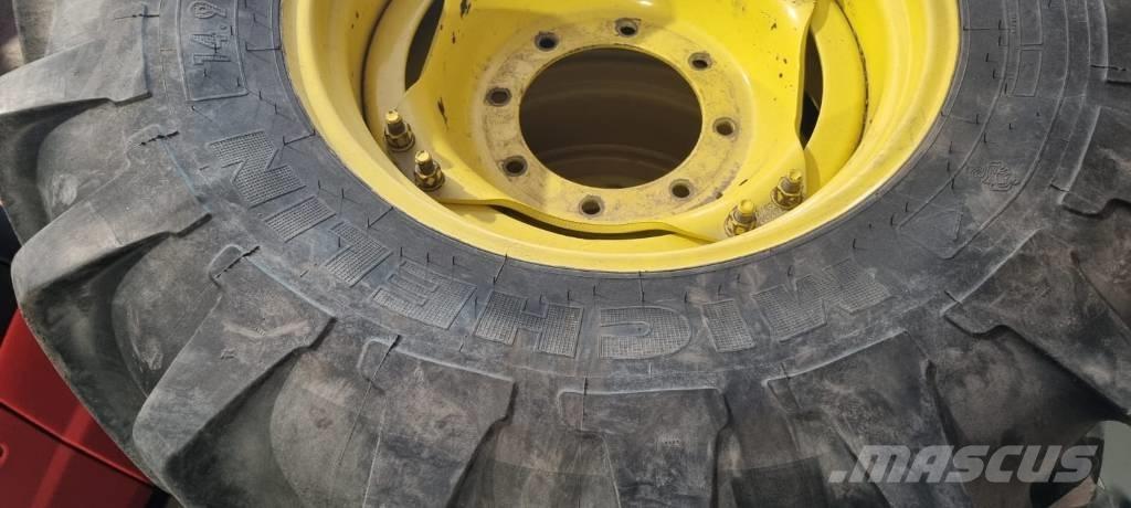 Michelin 14.9R24 Ruedas