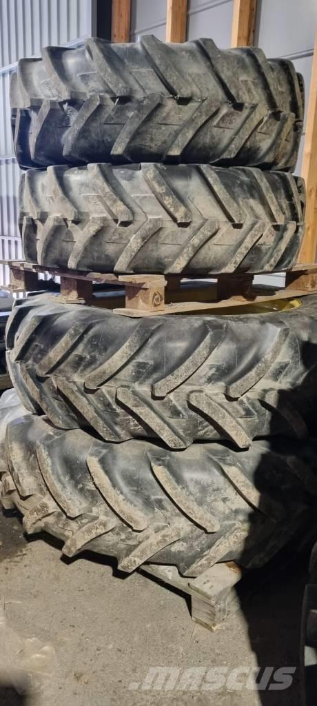 Michelin 14.9R24 Ruedas