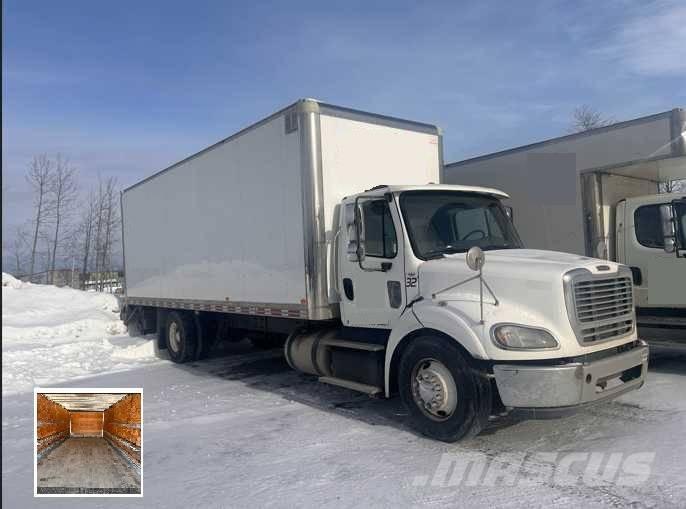 Freightliner M2-112 Camiones con caja de remolque