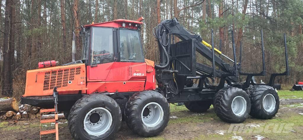 Valmet 840.3 Transportadoras