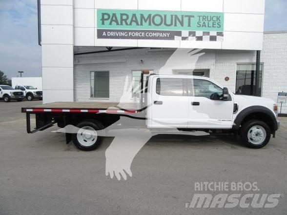 Ford F550 Camiones de cama baja