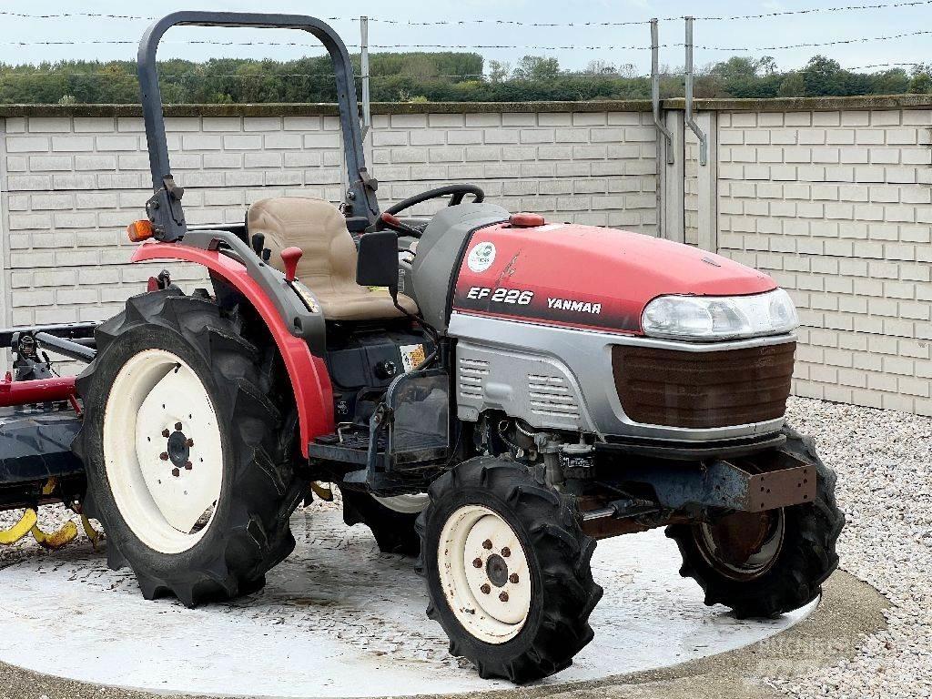 Yanmar EF226D Tractores