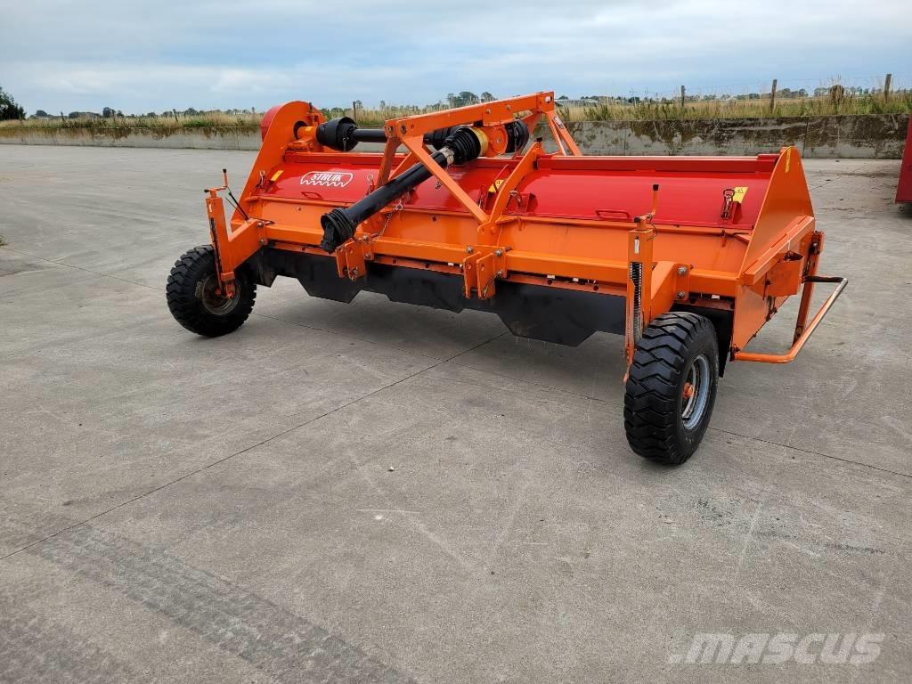 Struik L4LKFA75 desbrozadoras de papas