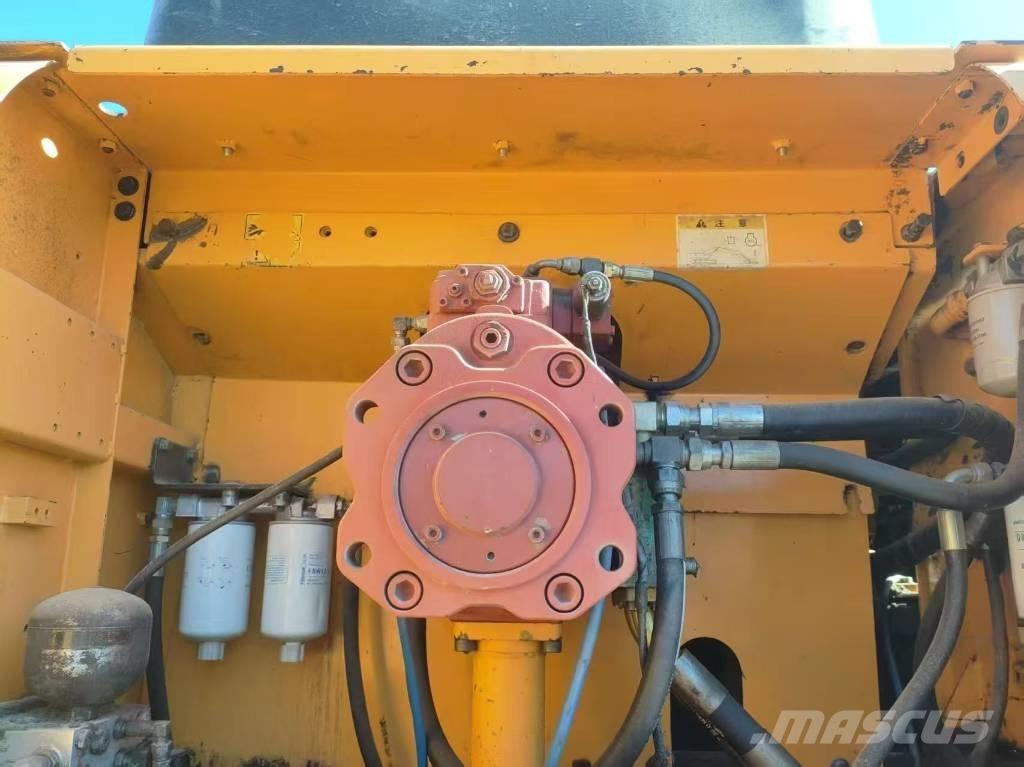 Hyundai R520LC-9T Excavadoras sobre orugas