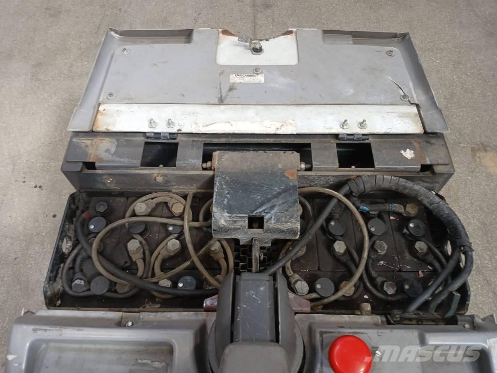 UniCarriers PLP 200 Montacargas con plataformas de baja elevación