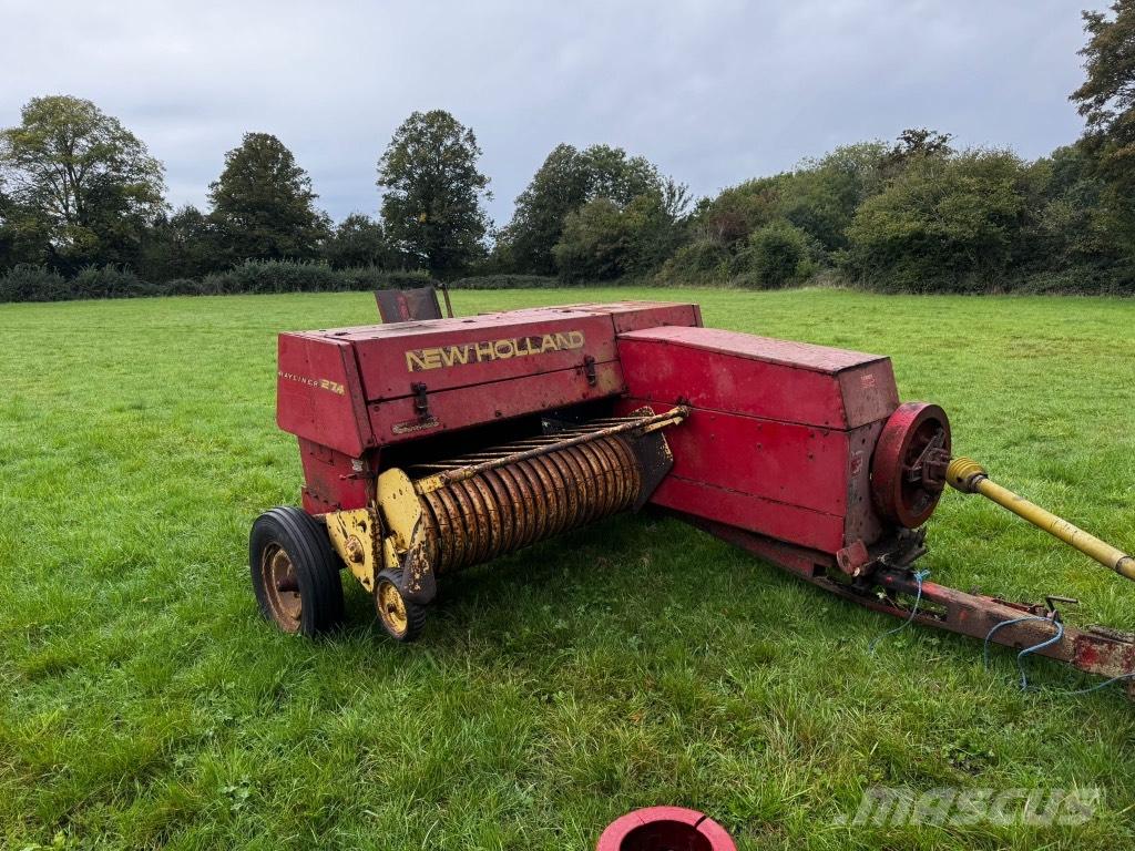 New Holland 274 Empacadoras cuadradas