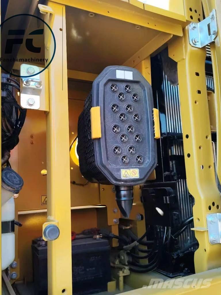 CAT 323 Excavadoras sobre orugas