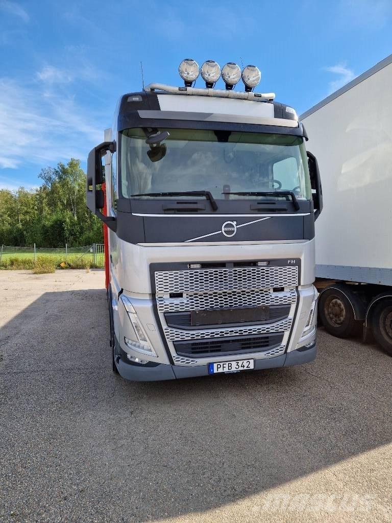 Volvo FH 13 460TC Camiones de cama baja