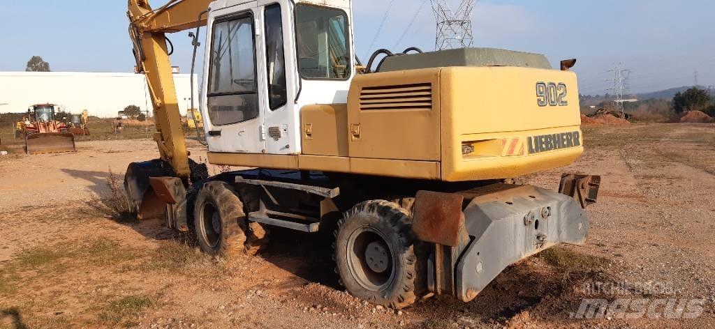 Liebherr A 902 Excavadoras de ruedas