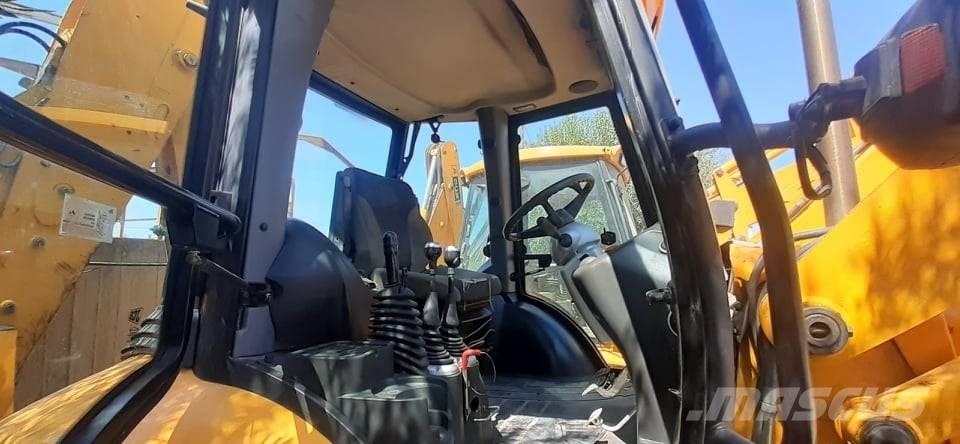 JCB 3 CX SM 4 T Retrocargadoras