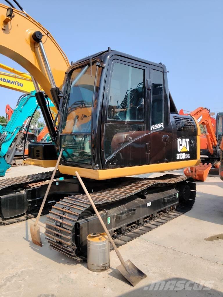 CAT 313 D2GC Excavadoras sobre orugas