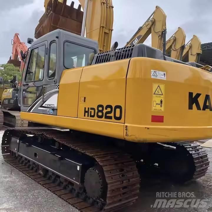 Kato HD820 Excavadoras sobre orugas