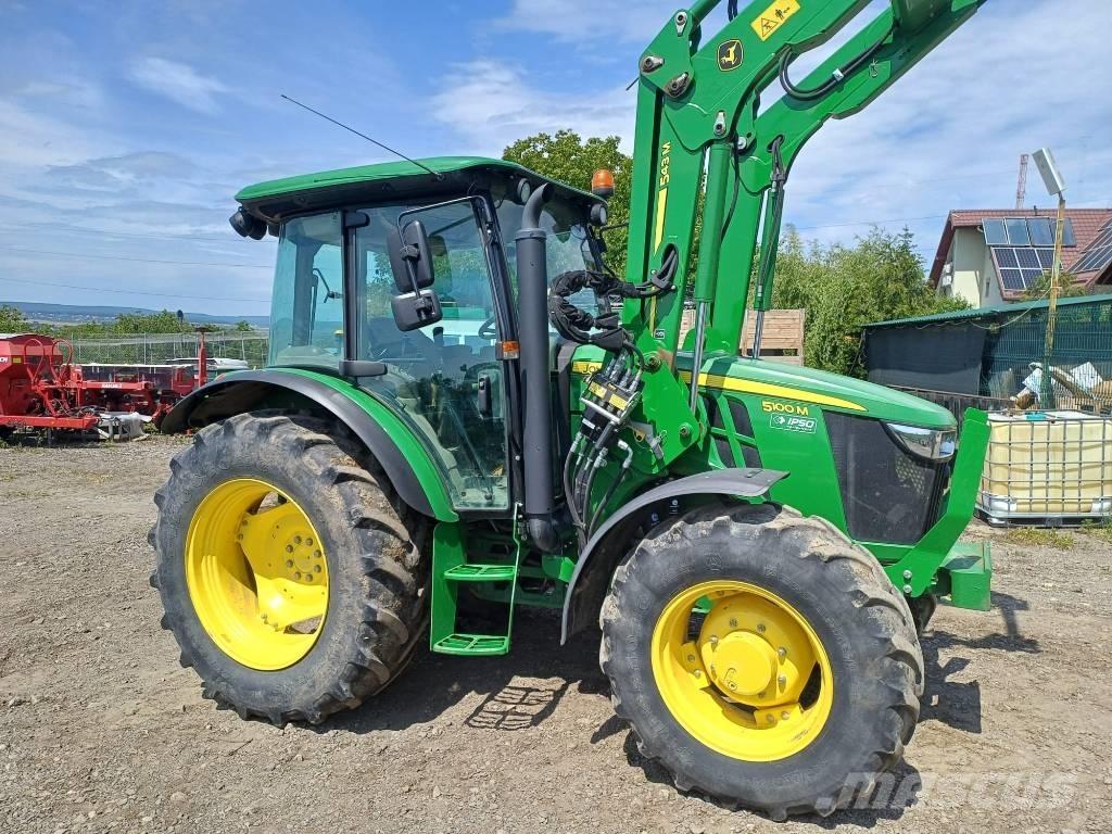 John Deere 5100 M Tractores