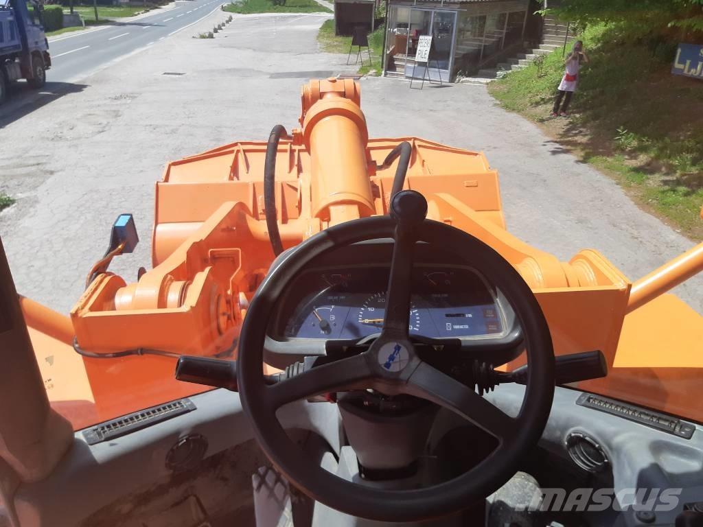 Fiat HITACHI W 270 Cargadoras sobre ruedas