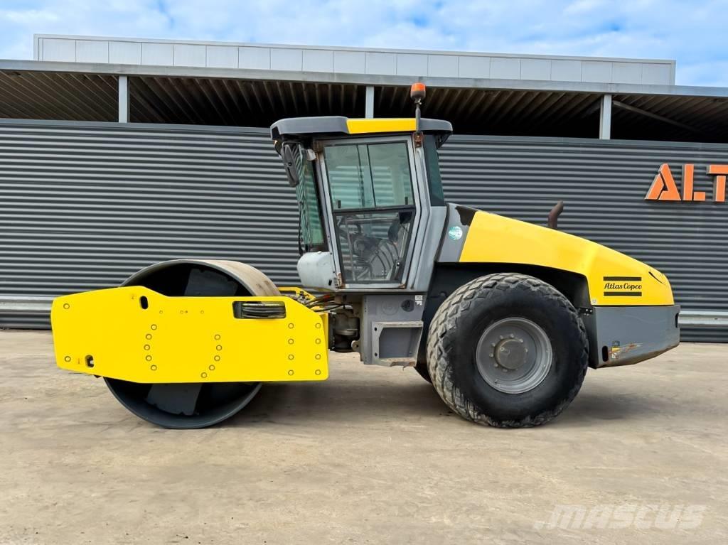 Dynapac CA3500D Rodillos de un solo tambor