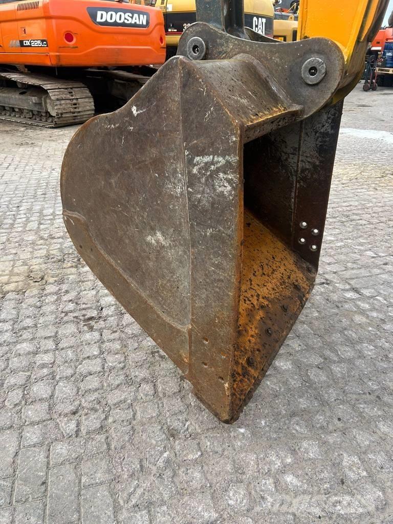 Hyundai 140W-9A Excavadoras de ruedas