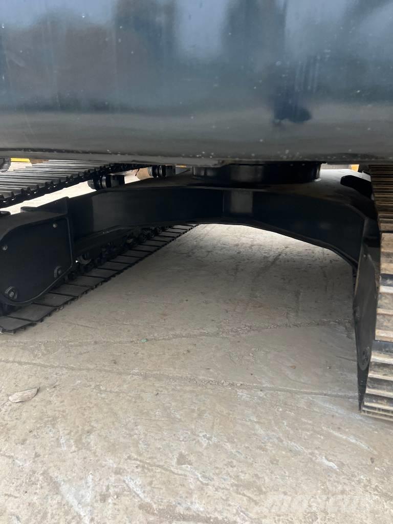 Hyundai HX 220 HD Excavadoras sobre orugas