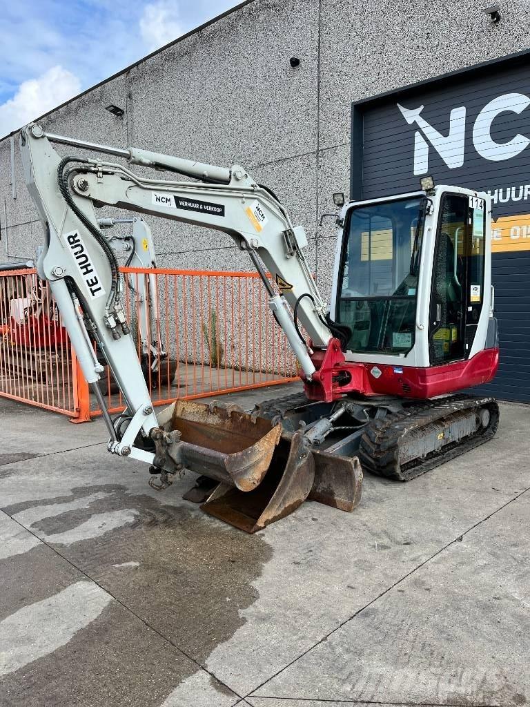 Takeuchi TB 235 Miniexcavadoras