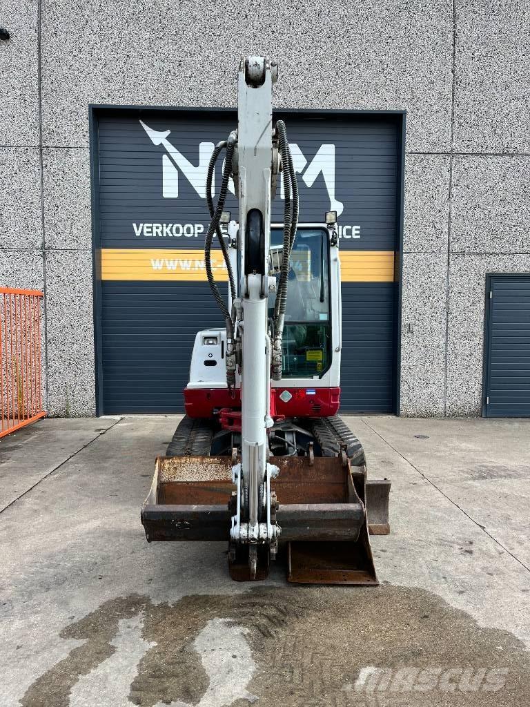 Takeuchi TB 235 Miniexcavadoras