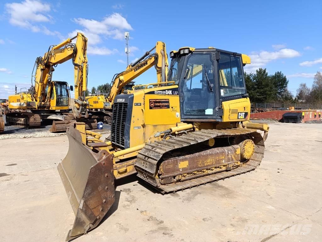 CAT D 4 K Buldozer sobre oruga