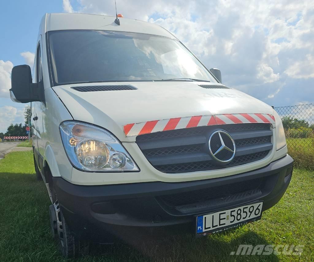 Mercedes-Benz 516 Furgonetas cerradas