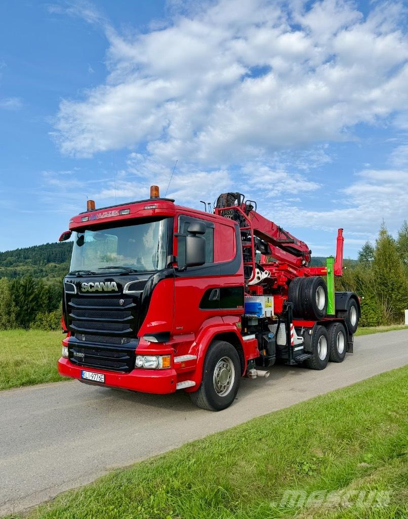Scania R580 V8 6x4 Camiones con caja de remolque