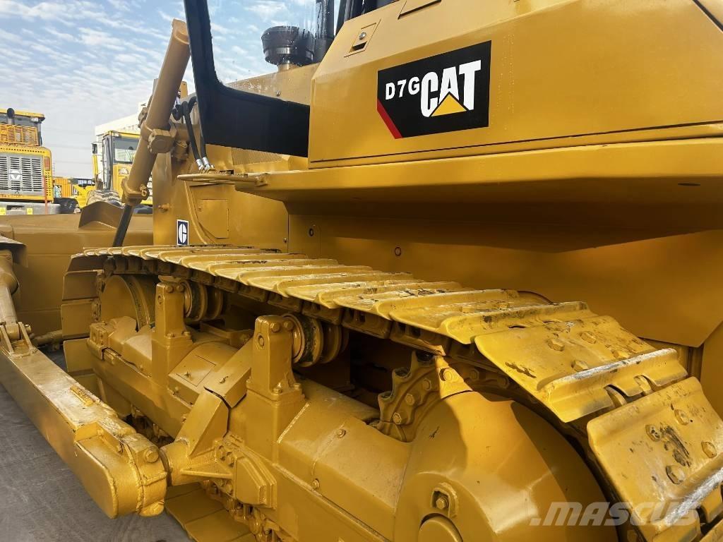 CAT D 7 G Buldozer sobre oruga