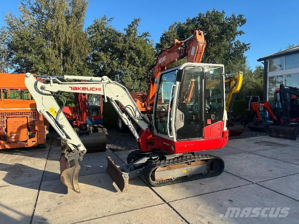 Takeuchi TB 230 Miniexcavadoras