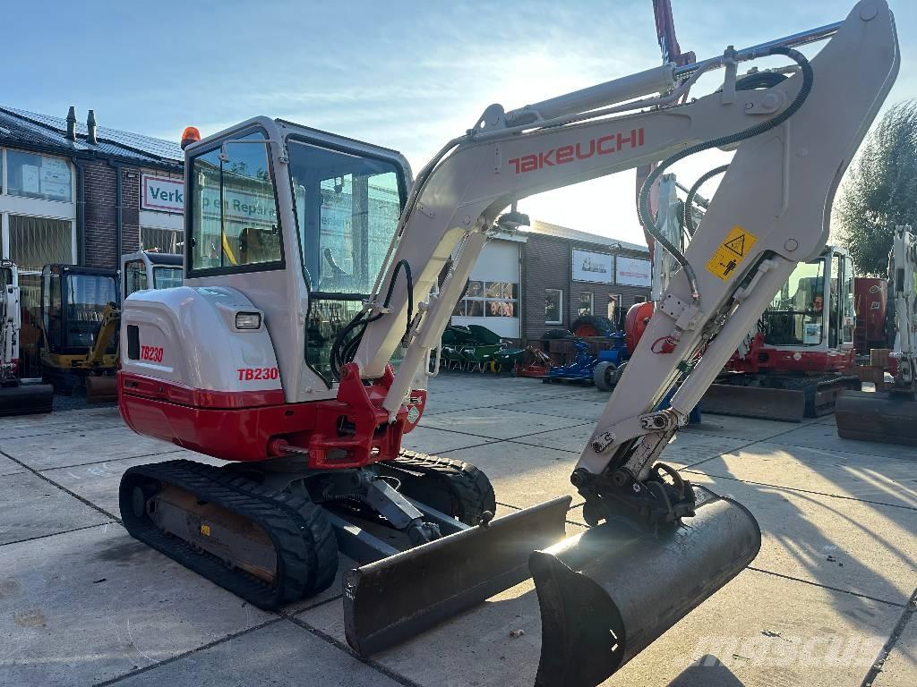 Takeuchi TB 230 Miniexcavadoras
