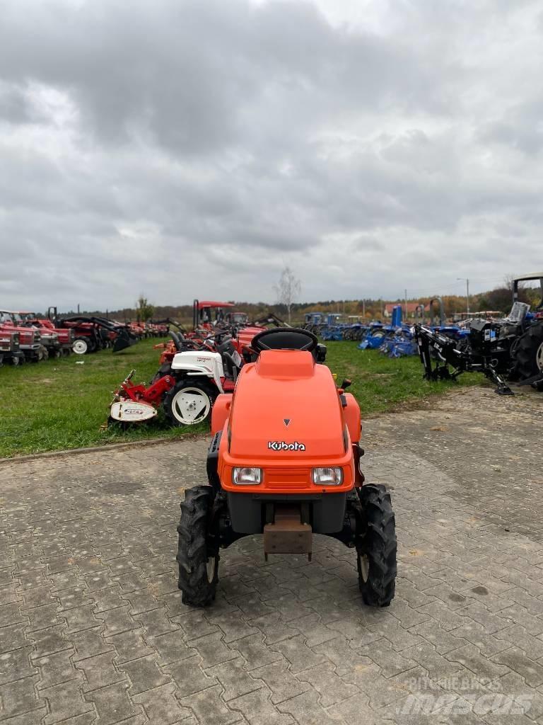 Kubota Aste A30 Tractores compactos