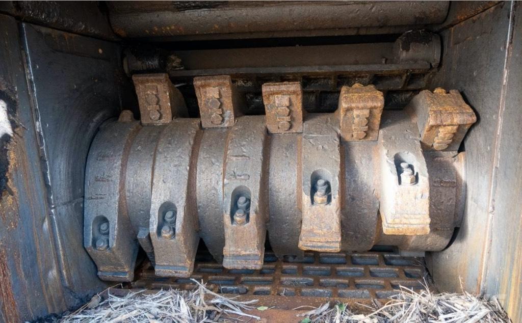 CBI 6400 T Trituradoras de troncos