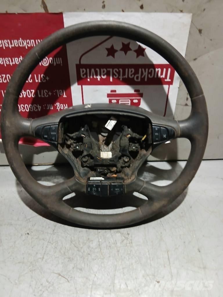 Scania P 420    1495393 Cabinas