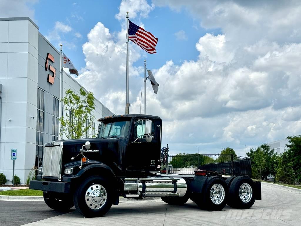 Western Star 4900 SF Camiones tractor