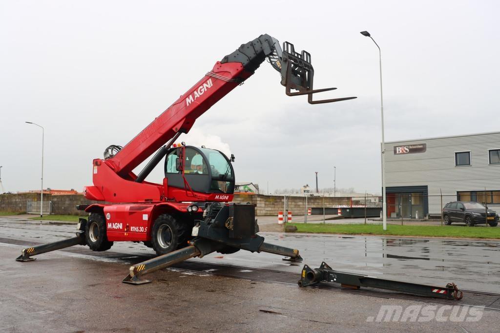 Magni RTH5.30S Carretillas telescópicas