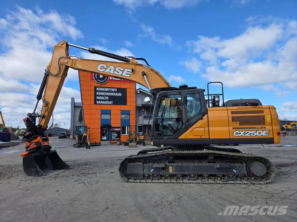 CASE CX 250 E LC Excavadoras sobre orugas