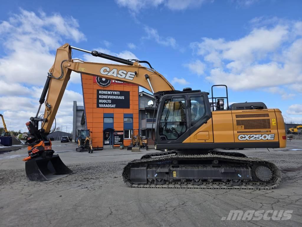 CASE CX 250 E LC Excavadoras sobre orugas