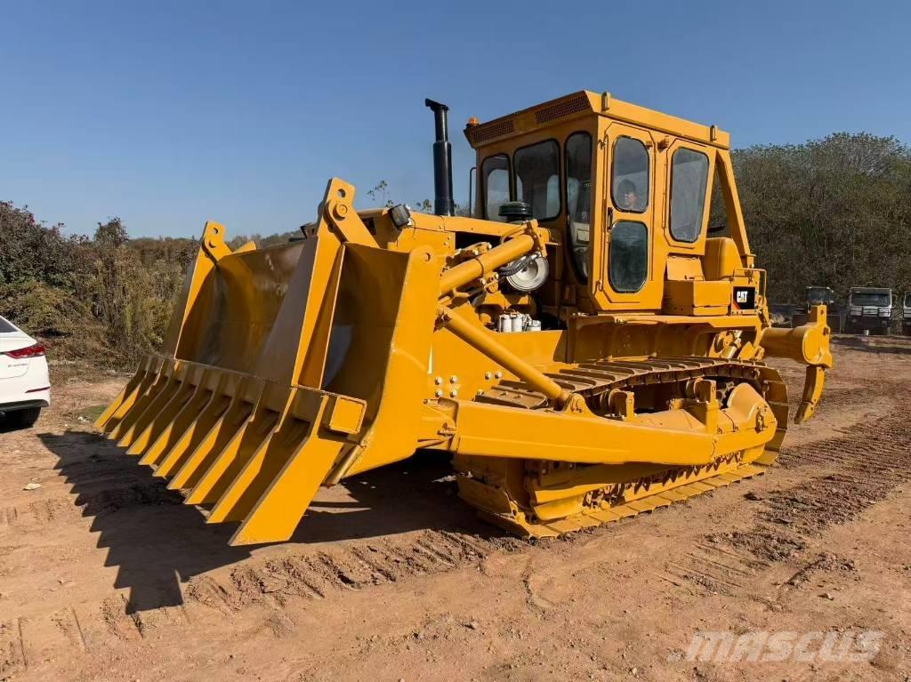 CAT D 8 K Buldozer sobre oruga