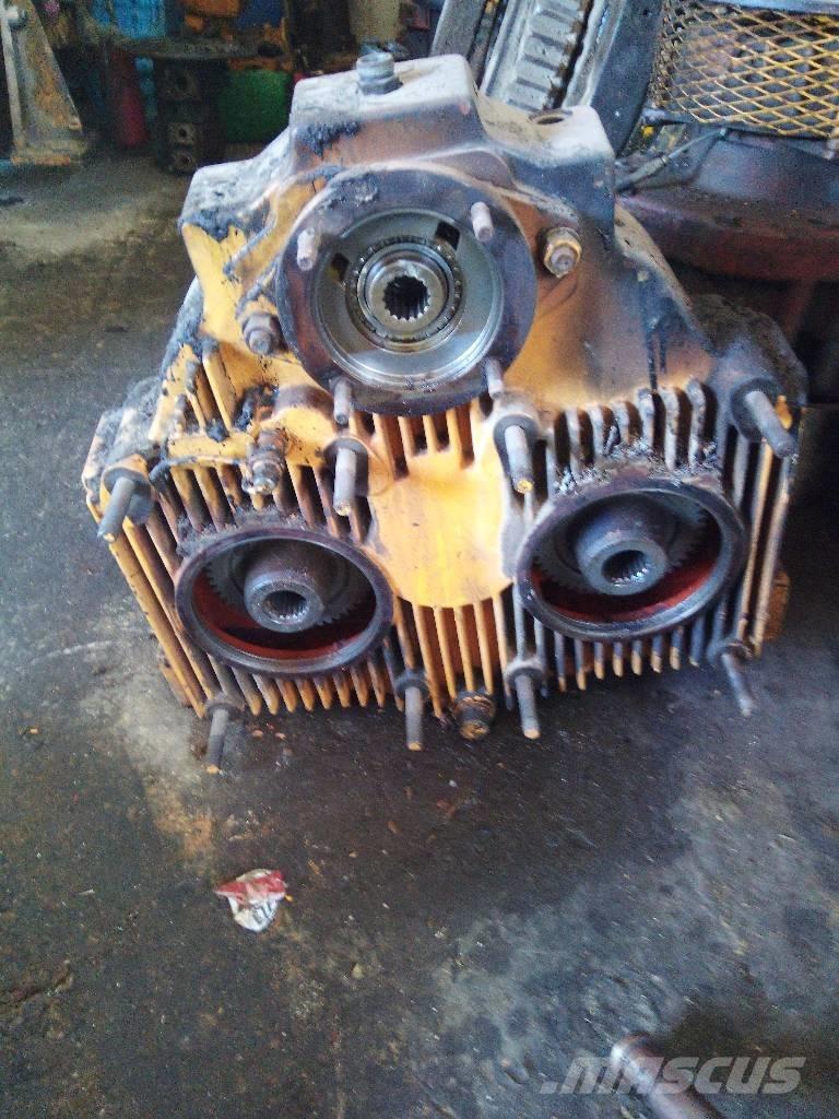 Liebherr R 954 B HD Transmisiones