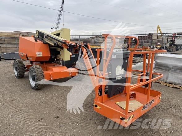 JLG 340AJ Plataformas con brazo de elevación manual