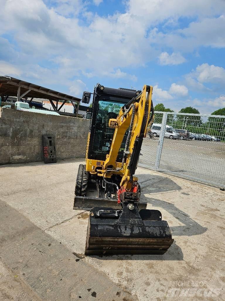 CAT 301.8 Miniexcavadoras