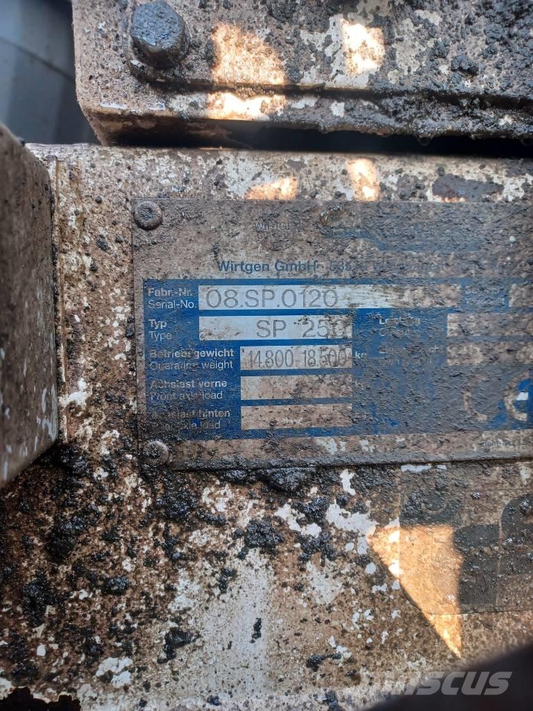 Wirtgen SP250 Encofrados
