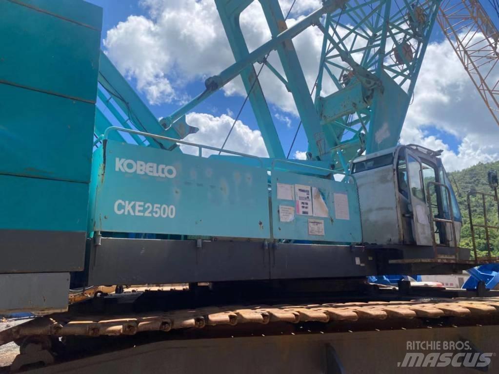 Kobelco CKE 2500 Grúas de oruga