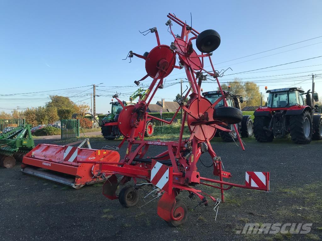 Lely LOTUS 770 Rastrilladoras y rastrilladoras giratorias