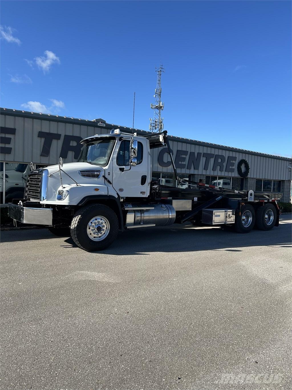 Freightliner 114 SD Camiones desmontables