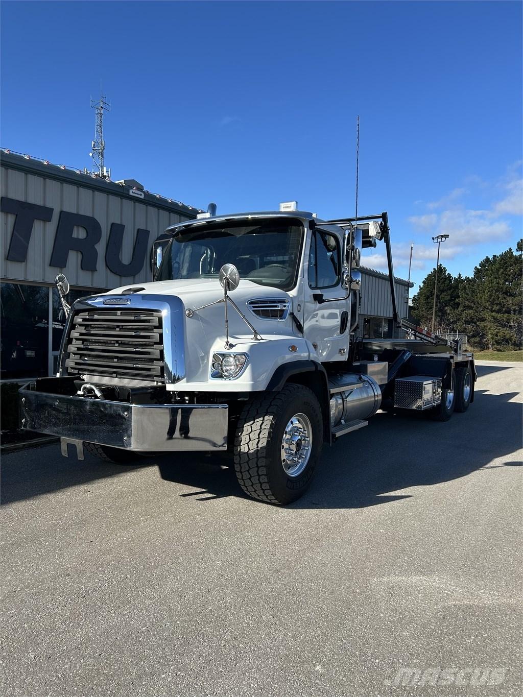 Freightliner 114 SD Camiones desmontables